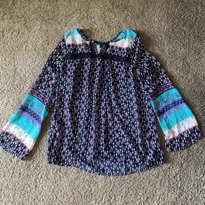 Women’s long sleeve blouse.